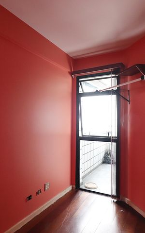 Apartamento à venda com 150m², 3 quartos e 2 vagasEscritório