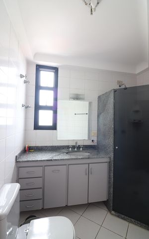 Apartamento à venda com 150m², 3 quartos e 2 vagasBanheiro da Suíte 3