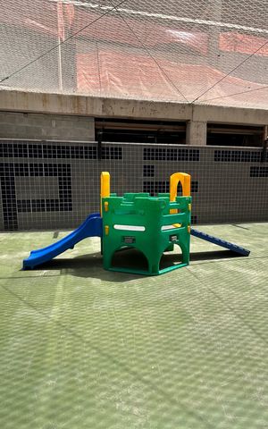 Apartamento à venda com 66m², 1 quarto e 1 vaga Apartamento à venda com 66m², 1 quarto e 1 vagaÁrea comum - Playground