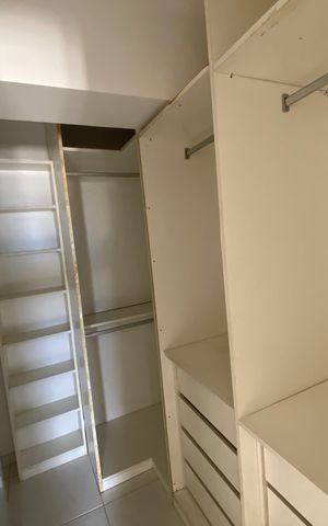 Apartamento para alugar com 62m², 2 quartos e sem vaga Apartamento para alugar com 62m², 2 quartos e sem vagaCloset