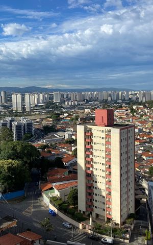 Apartamento para alugar com 62m², 2 quartos e sem vaga Apartamento para alugar com 62m², 2 quartos e sem vagaSacada - Vista