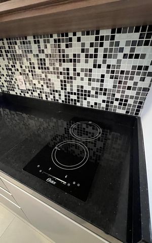 Studio à venda com 28m², 1 quarto e sem vaga Studio à venda com 28m², 1 quarto e sem vagaStudio