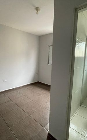 Casa para alugar com 130m², 4 quartos e sem vaga Casa para alugar com 130m², 4 quartos e sem vagaCorredor