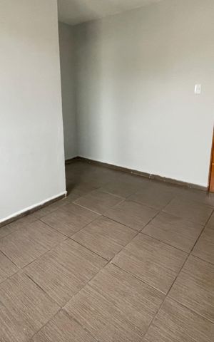 Casa para alugar com 130m², 4 quartos e sem vaga Casa para alugar com 130m², 4 quartos e sem vagaSuíte