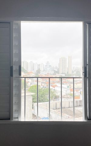 Casa para alugar com 130m², 4 quartos e sem vaga Casa para alugar com 130m², 4 quartos e sem vagaJanela quarto