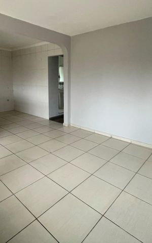 Casa para alugar com 130m², 4 quartos e sem vaga Casa para alugar com 130m², 4 quartos e sem vagaSala/Cozinha