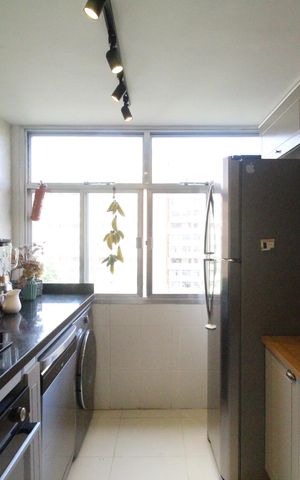Apartamento à venda com 78m², 2 quartos e 1 vagaCozinha