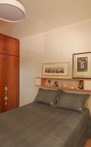 Casa à venda com 230m², 3 quartos e 5 vagas Casa à venda com 230m², 3 quartos e 5 vagasSuíte