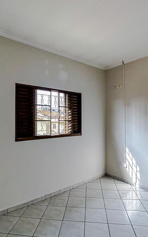 Casa para alugar com 315m², 5 quartos e 3 vagasQuarto 