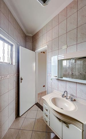 Casa para alugar com 315m², 5 quartos e 3 vagasBanheiro da Suíte 2