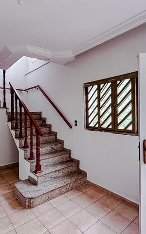 Casa para alugar com 315m², 5 quartos e 3 vagasSala