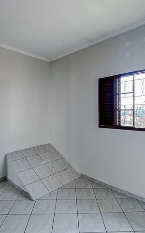 Casa para alugar com 315m², 5 quartos e 3 vagasQuarto 