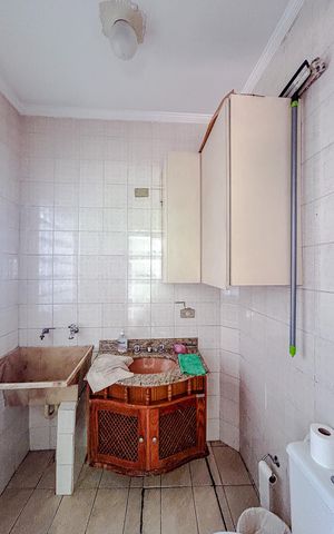 Casa para alugar com 315m², 5 quartos e 3 vagasBanheiro de serviço