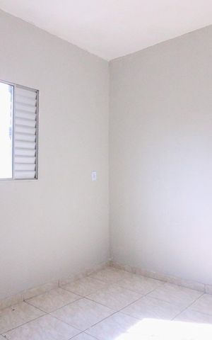 Casa para alugar com 70m², 2 quartos e sem vaga