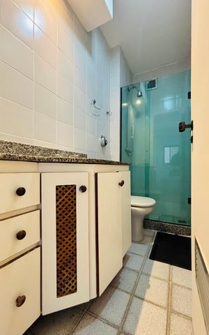 Apartamento à venda com 70m², 2 quartos e 1 vaga Apartamento à venda com 70m², 2 quartos e 1 vagaBanheiro Suíte