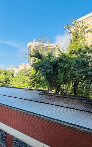 Apartamento à venda com 70m², 2 quartos e 1 vaga Apartamento à venda com 70m², 2 quartos e 1 vagaVista Suíte