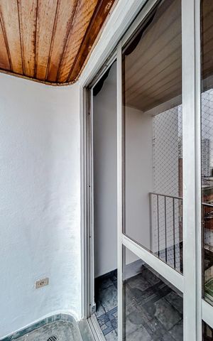 Apartamento à venda com 67m², 2 quartos e 1 vagaVaranda