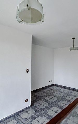 Apartamento à venda com 67m², 2 quartos e 1 vagaSala