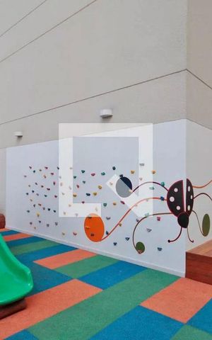 Studio para alugar com 24m², 1 quarto e sem vaga Studio para alugar com 24m², 1 quarto e sem vagaÁrea comum - Playground