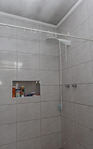 Casa à venda com 120m², 2 quartos e sem vagaBanheiro