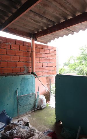 Casa à venda com 120m², 2 quartos e sem vagaLavanderia