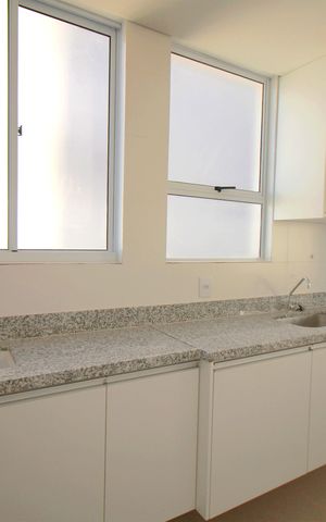 Apartamento à venda com 54m², 2 quartos e 2 vagasCozinha
