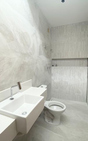 Casa à venda com 160m², 3 quartos e 1 vagaBanheiro social