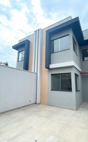 Casa à venda com 160m², 3 quartos e 1 vagaFachada