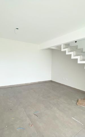 Casa à venda com 160m², 3 quartos e 1 vagaSala Subsolo