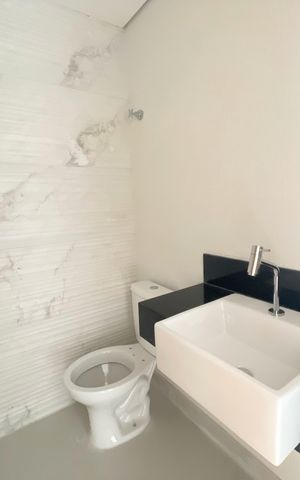 Casa à venda com 160m², 3 quartos e 1 vagaLavabo