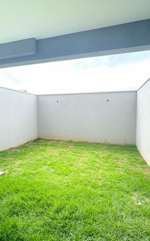 Casa à venda com 160m², 3 quartos e 1 vagaÁrea externa fundos
