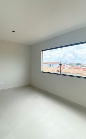 Casa à venda com 160m², 3 quartos e 1 vagaSuíte