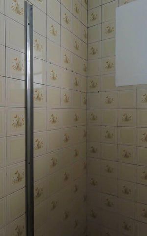 Casa à venda com 125m², 2 quartos e 1 vaga Casa à venda com 125m², 2 quartos e 1 vagaBanheiro