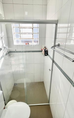 Casa à venda com 180m², 3 quartos e 4 vagas Casa à venda com 180m², 3 quartos e 4 vagasBanheiro da Suíte