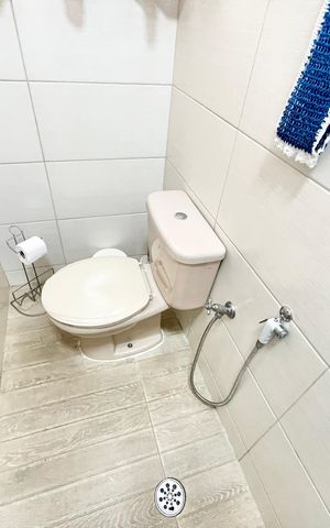 Casa à venda com 180m², 3 quartos e 4 vagas Casa à venda com 180m², 3 quartos e 4 vagasLavabo