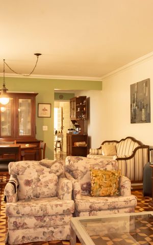 Casa à venda com 163m², 3 quartos e 2 vagasSala