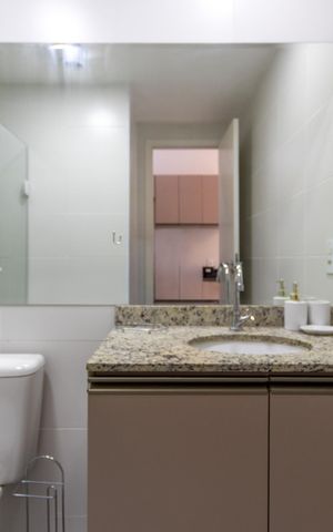 Studio à venda com 24m², 1 quarto e sem vaga Studio à venda com 24m², 1 quarto e sem vagaBanheiro