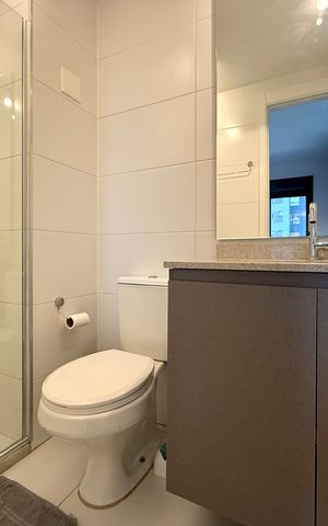 Studio para alugar com 24m², 0 quarto e 1 vaga Studio para alugar com 24m², 0 quarto e 1 vagaBanheiro Social