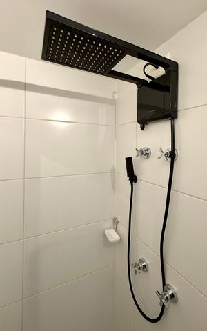 Studio para alugar com 24m², 0 quarto e 1 vaga Studio para alugar com 24m², 0 quarto e 1 vagaBanheiro Social