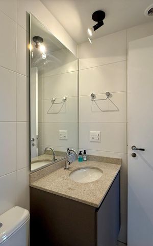 Studio para alugar com 24m², 0 quarto e 1 vaga Studio para alugar com 24m², 0 quarto e 1 vagaBanheiro Social