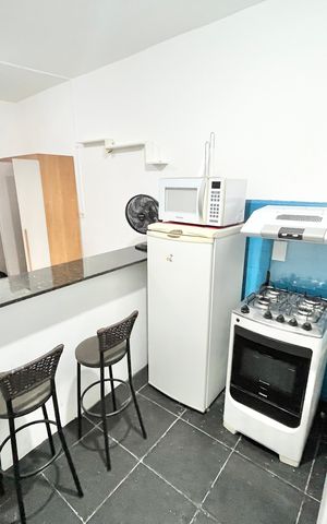 Casa para alugar com 27m², 1 quarto e sem vaga Casa para alugar com 27m², 1 quarto e sem vagaStudio