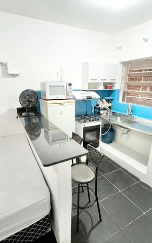 Casa para alugar com 27m², 1 quarto e sem vaga Casa para alugar com 27m², 1 quarto e sem vagaStudio