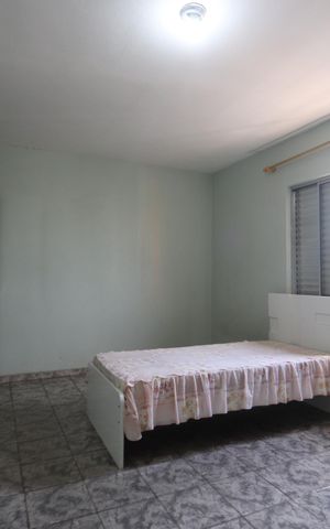 Casa à venda com 158m², 4 quartos e 2 vagasCasa 2 - Quarto