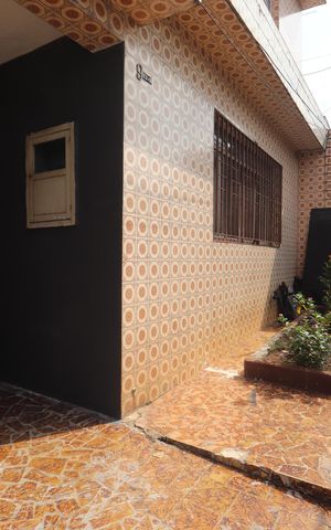 Casa à venda com 158m², 4 quartos e 2 vagasGaragem