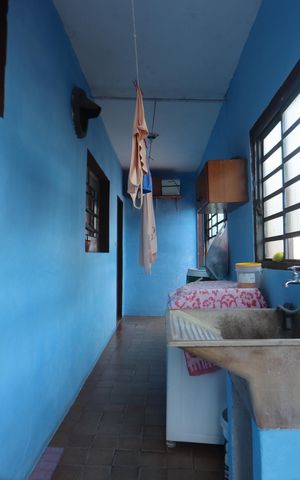 Casa à venda com 158m², 4 quartos e 2 vagasCasa 2 - Área de Serviço 