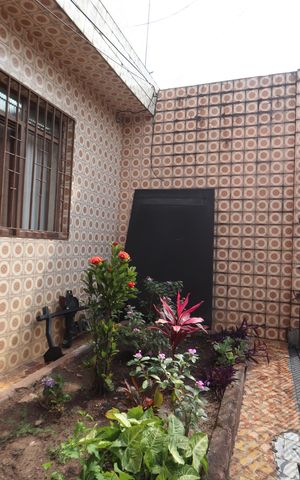 Casa à venda com 158m², 4 quartos e 2 vagasGaragem