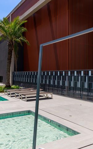 Apartamento à venda com 86m², 2 quartos e 1 vaga Apartamento à venda com 86m², 2 quartos e 1 vagaÁrea comum - Piscina