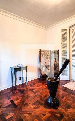 Casa à venda com 990m², 4 quartos e 2 vagas