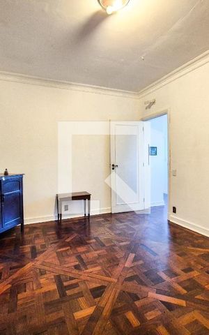 Casa à venda com 990m², 4 quartos e 2 vagas