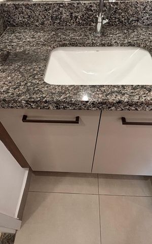 Apartamento à venda com 31m², 1 quarto e sem vagaBanheiro